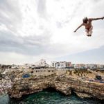 15 Moments les plus malades de la série mondiale Red Bull Cliff Diving en Italie
