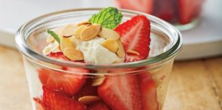 Bobby Flay's berries and ricotta dessert