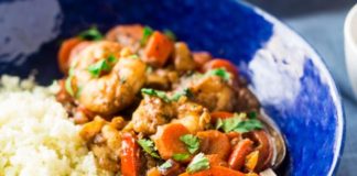 Recette: Comment faire du Ragoût de crevettes Jerk avec du Roulot de Chou-Fleur