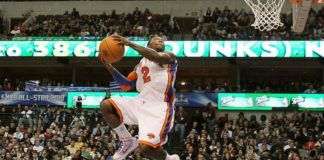 WATCH: Nate Robinson Lands Monster Dunk sur Shaquille O'Neal
